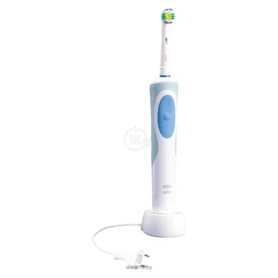 Oral-B Vitality 3D White + zubnaya nit